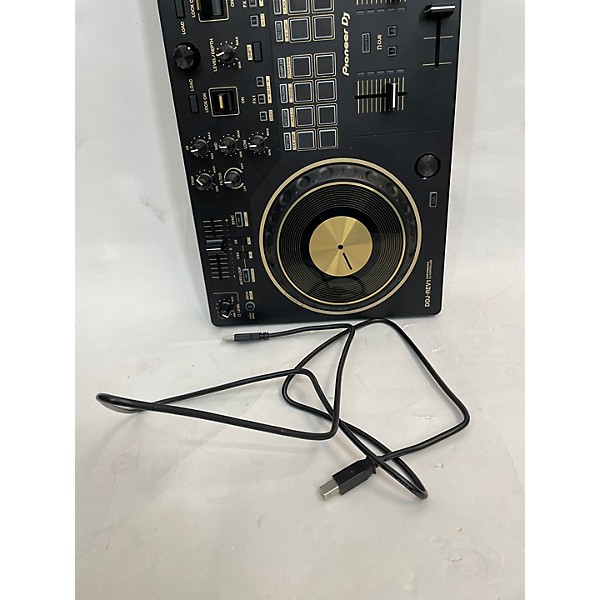 Used Pioneer DJ Used Pioneer DJ DDJ-REV1 DJ Controller