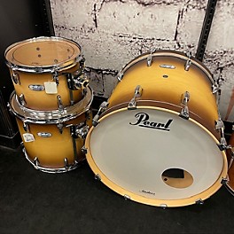 Used Fender Used Pearl 3 piece Masters Complete Honey Fade Drum Kit