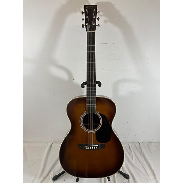 Used Martin Used Martin 000-28 Standard Auditorium Ambertone Acoustic Guitar