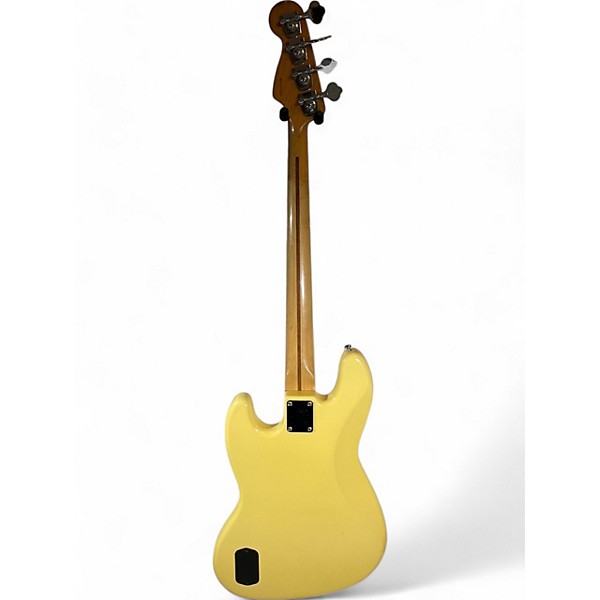 Used 2005 Fender Deluxe Active Jazz Bass RW VINTAGE WHITE Electric Bass Guitar