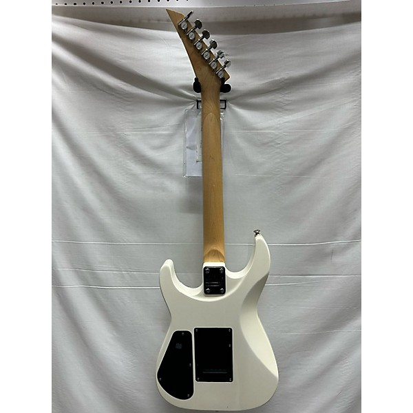 Used Jackson Used 2014 Jackson JS11 Dinky White Solid Body Electric Guitar