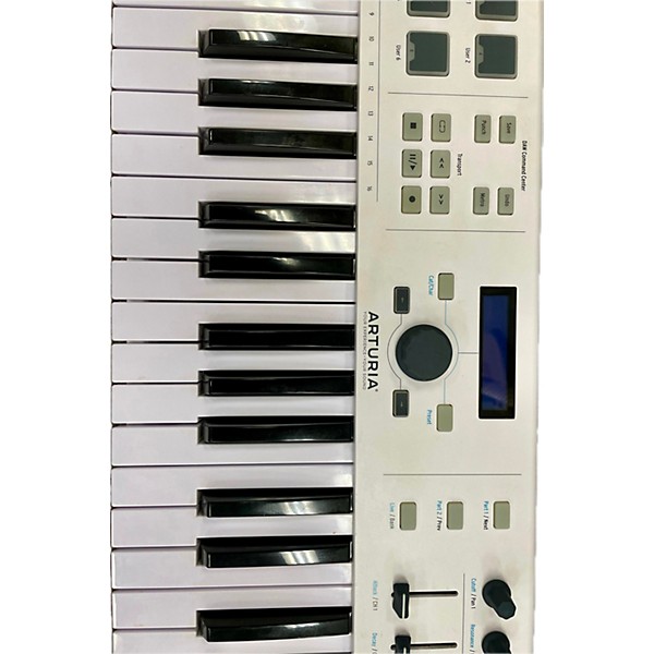 Used Arturia Used Arturia Keylab Essential 61 MIDI Controller