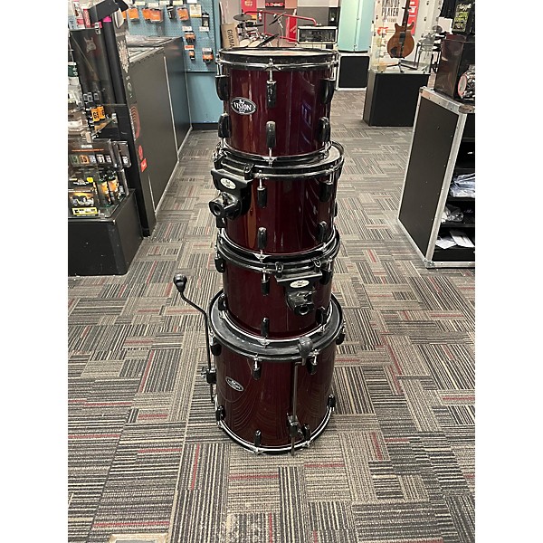 Used Pearl Used Pearl 6 piece Vision Wine Red Drum Kit