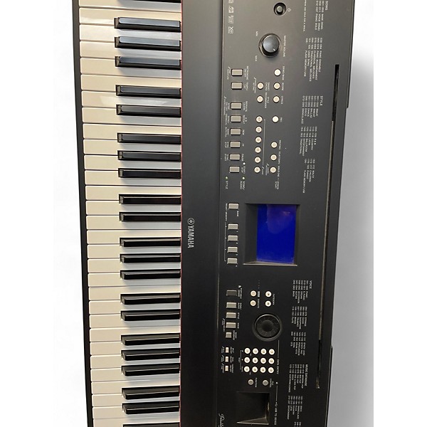 Used Yamaha DGX650 88 Key Portable Keyboard