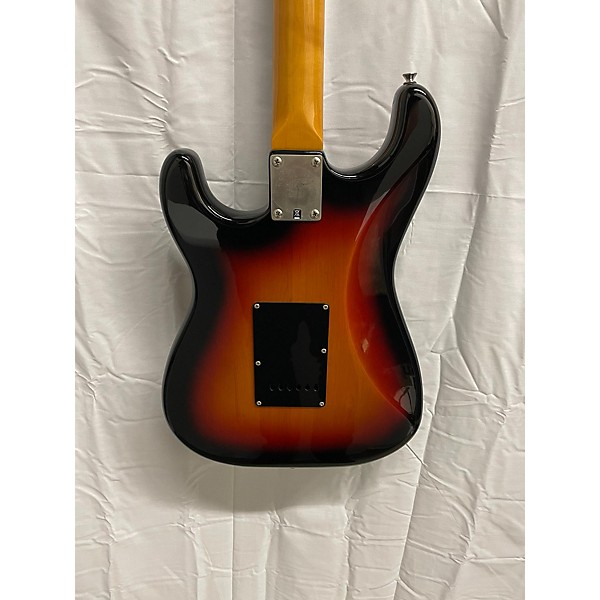 Used Squier Used Squier Classic Vibe 1960S Stratocaster 3 Color Sunburst Solid Body Electric Guitar