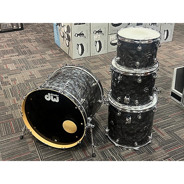 Used DW Performance Series Drum Kit