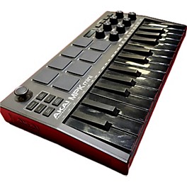 Used Akai Professional Used Akai Professional MPK Mini MKII MIDI Controller