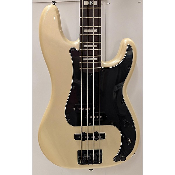 Used Fender Used Fender Duff McKagan Signature Bass White Pearl Electric Bass Guitar