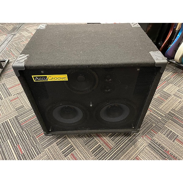 Used AccuGroove Used AccuGroove Tri 210-L Bass Cabinet