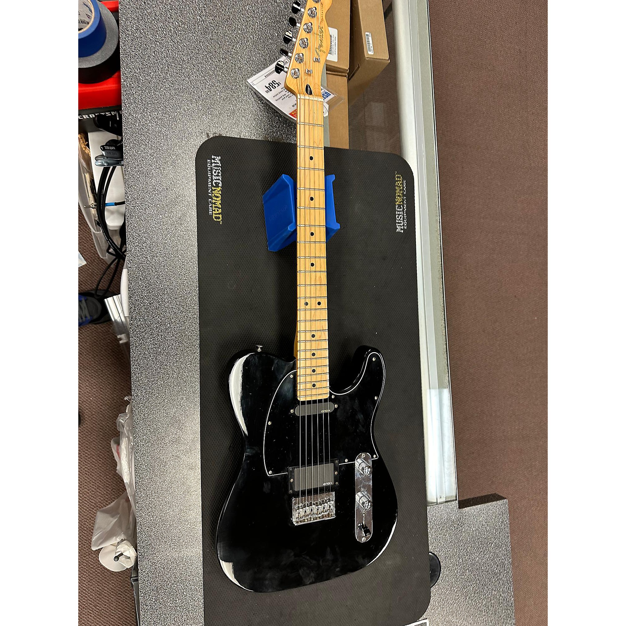 Used Fender Used Fender Blacktop Telecaster HH Black Solid Body Electric  Guitar Black | Guitar Center