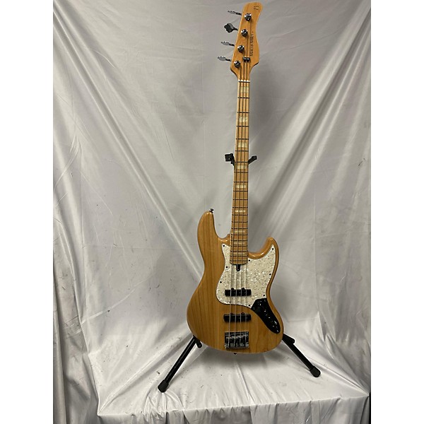 Used Sire Used Sire Marcus Miller V7 Swamp Ash Natural Electric Bass Guitar