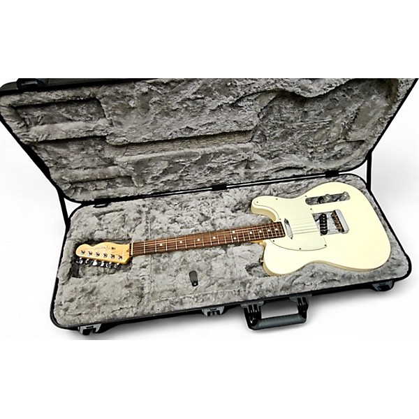 Used Fender Used 2017 Fender American Professional Telecaster Olympic White Solid Body Electric Guitar