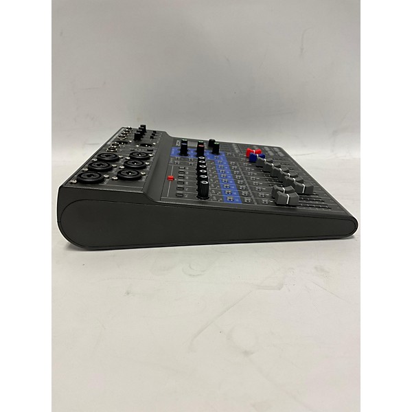 Used Zoom Used Zoom Livetrack L8 Digital Mixer