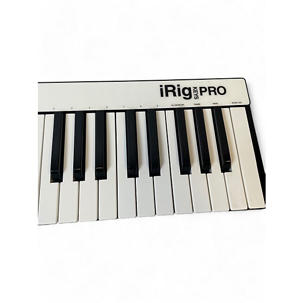 Used IK Multimedia Used IK Multimedia IRIG KEYS PRO MIDI Controller