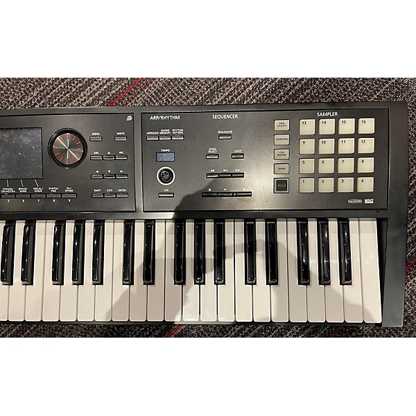 Used Roland Used Roland Fantom 06 Keyboard Workstation