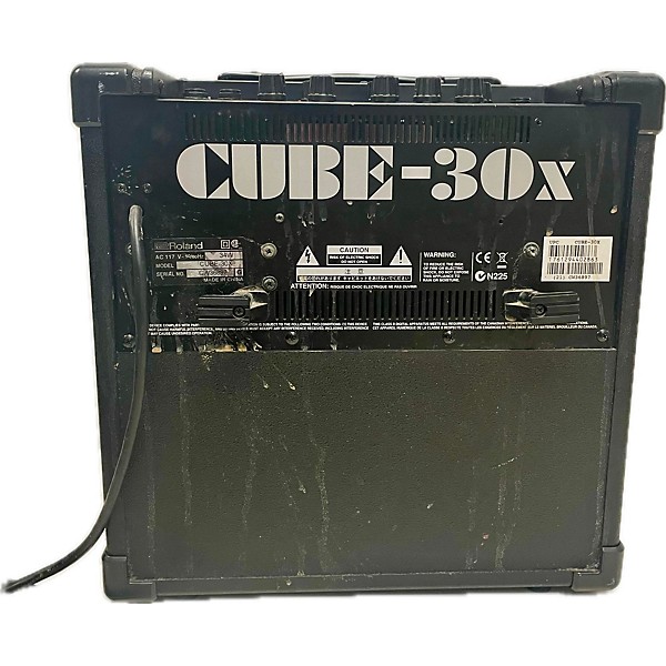 Used Roland Used Roland Cube 30X 1x10 30W Cube Guitar Combo Amp