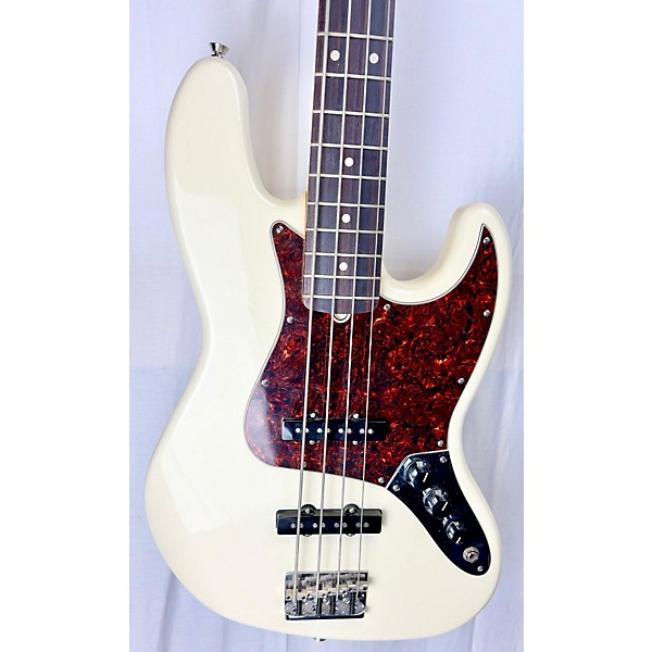 Used Fender Used Fender American Professional II Jazz Bass Olympic White Electric Bass Guitar