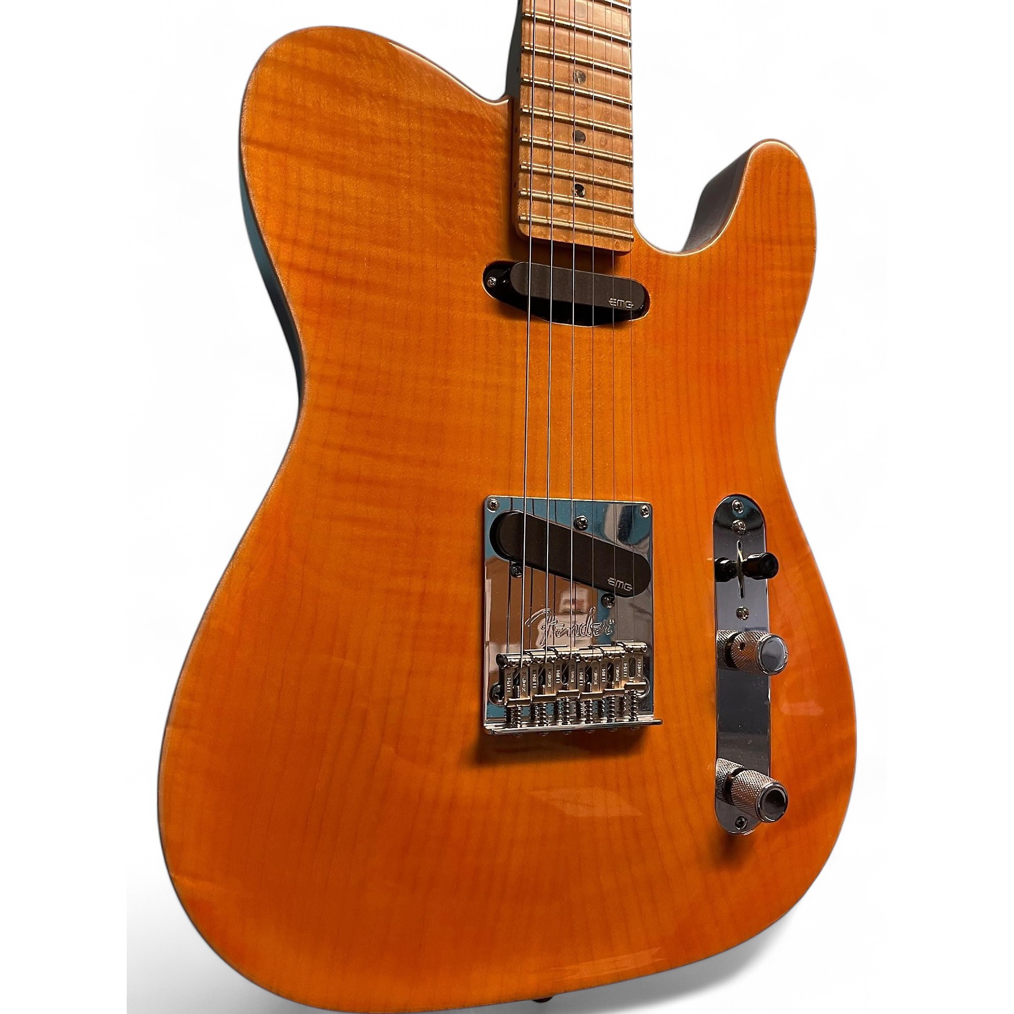Used Fender Used Fender American Select Flame Maple Carved