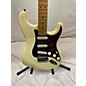 Used Fender Used 2000 Fender American Standard Stratocaster Olympic White Solid Body Electric Guitar