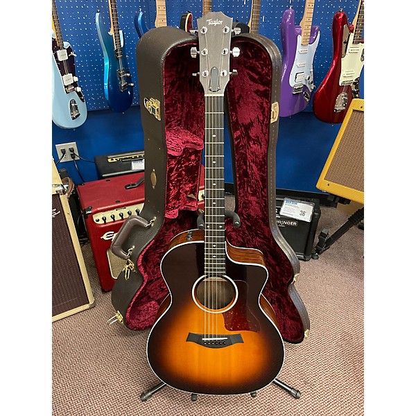 Used Taylor Used Taylor 214CE Deluxe Sunburst Acoustic Electric Guitar