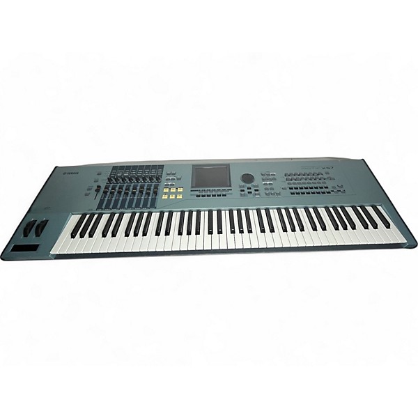 Used Yamaha Motif XS7 77 Key Keyboard Workstation