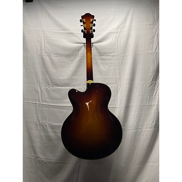 Used Eastman Used Eastman AR803CE Sunburst Hollow Body Electric Guitar