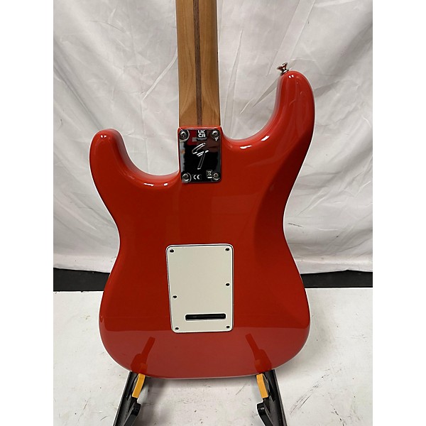 Used Fender Used 2022 Fender Player Stratocaster Roasted Maple Fiesta Red Solid Body Electric Guitar