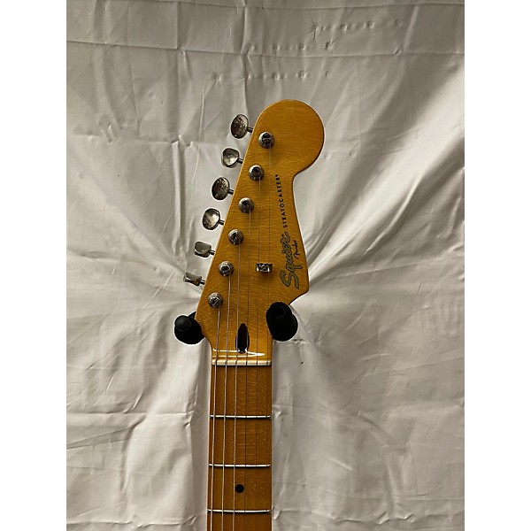 Used Squier Used Squier Classic Vibe 1960S Stratocaster 2 Color Sunburst Solid Body Electric Guitar