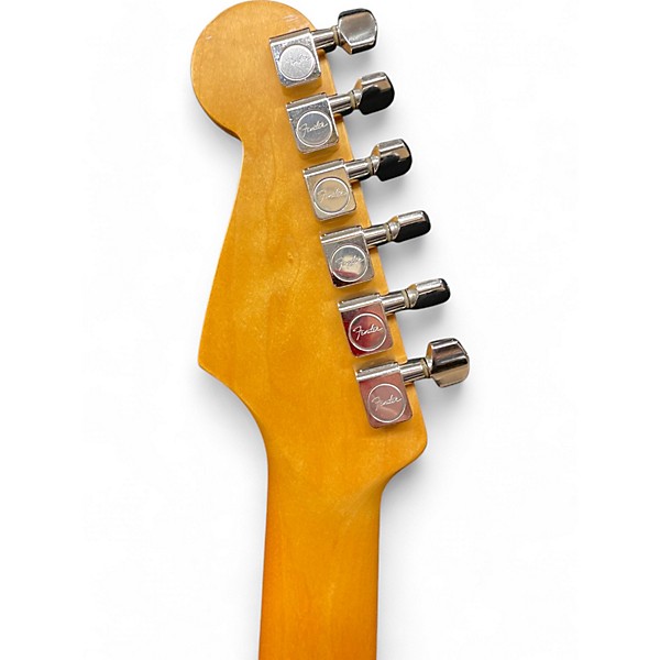 Vintage 1988 Fender Stratocaster White Solid Body Electric Guitar