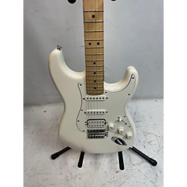 Used Fender Used Fender Player Stratocaster HSS White Solid Body Electric Guitar