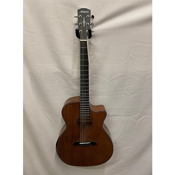 Used Alvarez Used Alvarez AGM660 Natural Acoustic Electric Guitar