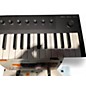 Used 2020s Komplete Kontrol M32 MIDI Controller