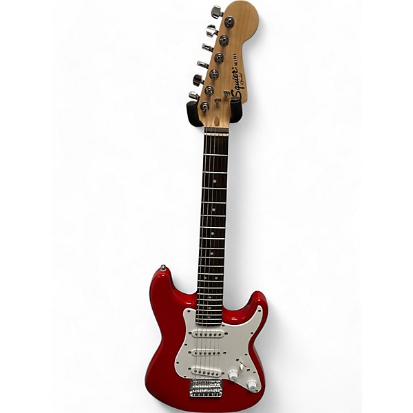 Used Squier Used Squier Mini Affinity Stratocaster Candy Apple Red Electric Guitar