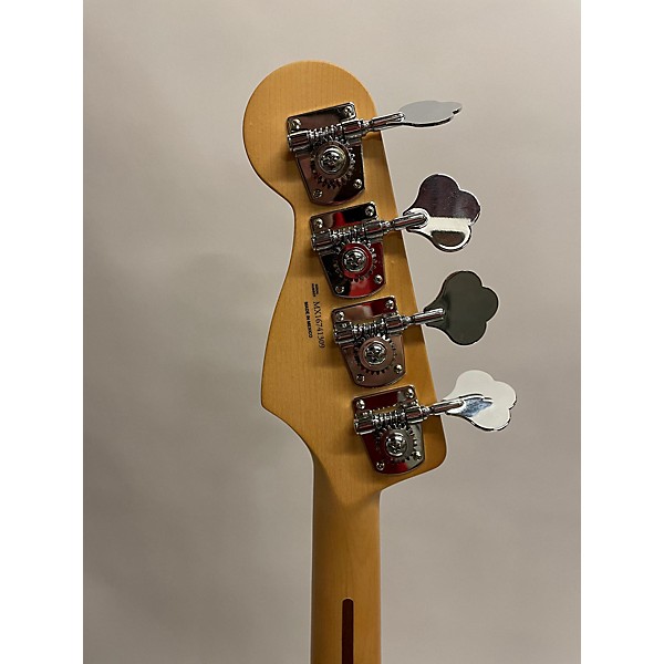 Used Fender Used Fender Deluxe Active Precision Bass Special 2 Color Sunburst Electric Bass Guitar