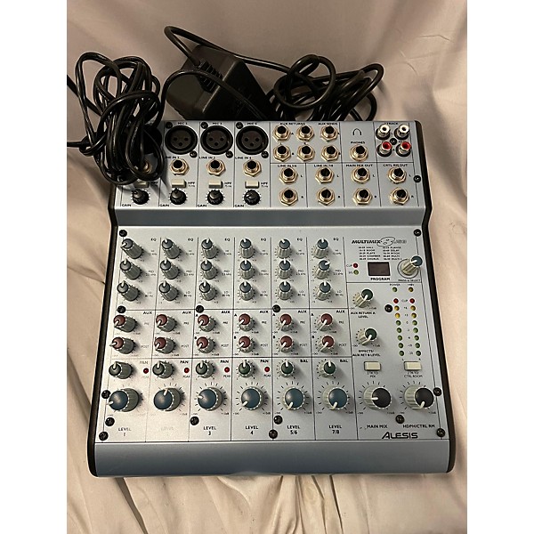 Used Alesis Used Alesis IMultiMix 8 USB Unpowered Mixer