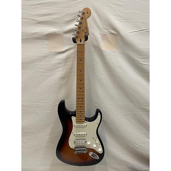 Used Fender Used Fender Player Stratocaster HSS Vintage Sunburst Solid Body Electric Guitar