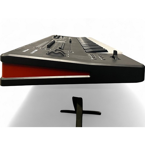 Used Roland Fantom 6 Keyboard Workstation