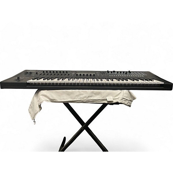 Used Roland Fantom 6 Keyboard Workstation