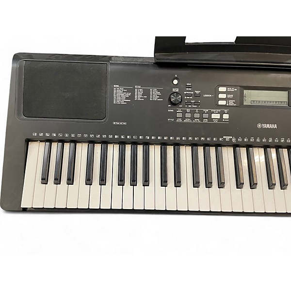 Used Yamaha EW300 Arranger Keyboard