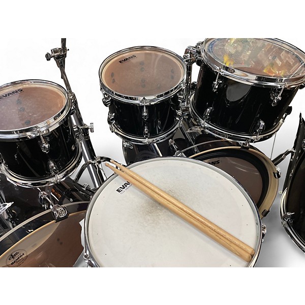 Used Pearl Used Pearl 9 piece Export Series Black Drum Kit