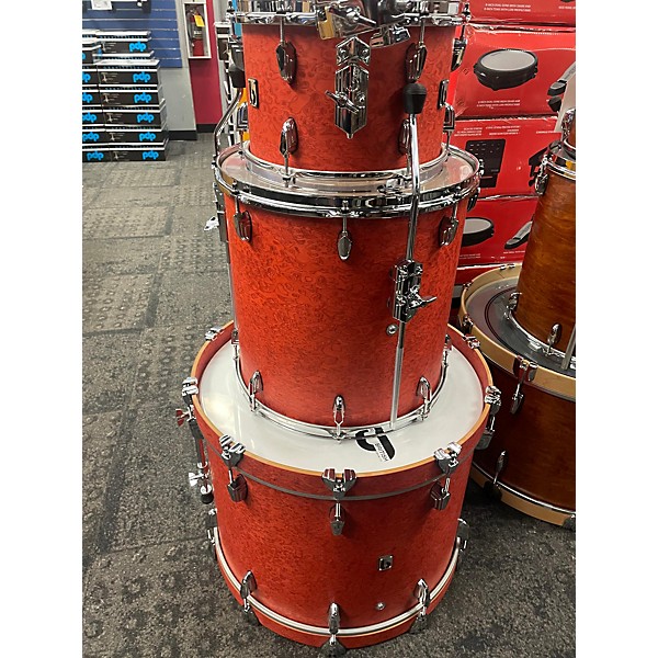 Used British Drum Co. Used British Drum Co. 3 piece Legend Series Buckingham Scarlett Drum Kit