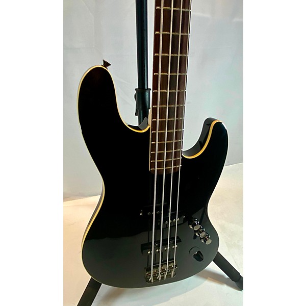 Used Fender Used Fender Aerodyne Jazz Bass Black Electric Bass Guitar