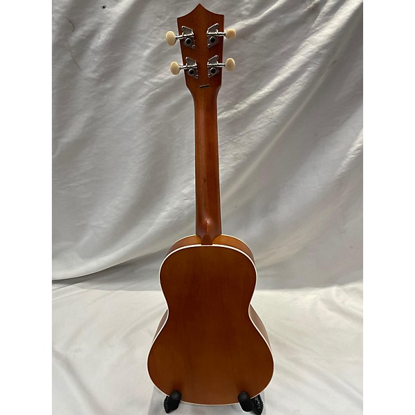 Used Mitchell Used Mitchell MU40C Natural Ukulele