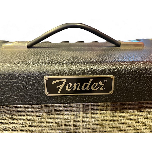 Used Fender Used Fender Blues Junior 15W 1x12 Tube Guitar Combo Amp