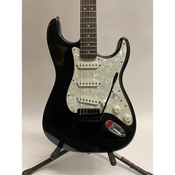 Used Squier Used Squier Standard Stratocaster Black Solid Body Electric Guitar