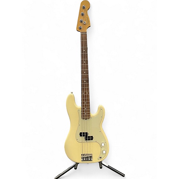 Used Fender Used Fender American Professional Precision Bass Olympic White Electric Bass Guitar