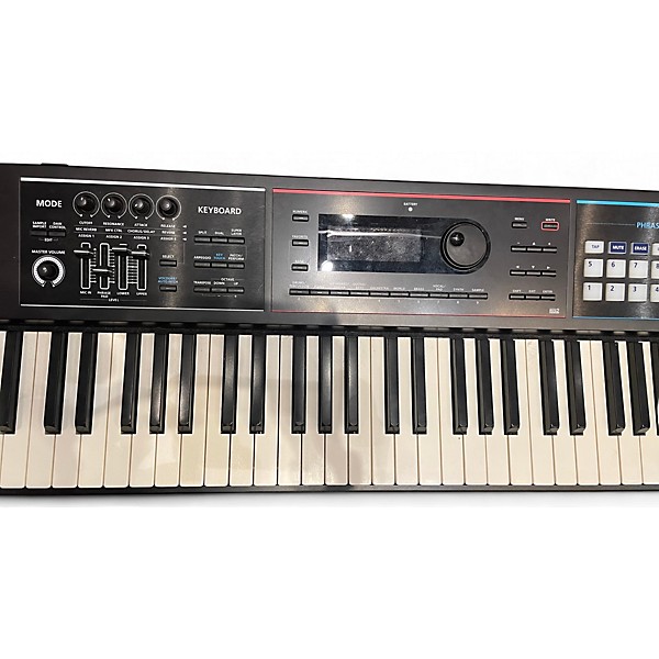 Used Roland Used Roland Juno DS88 Keyboard Workstation