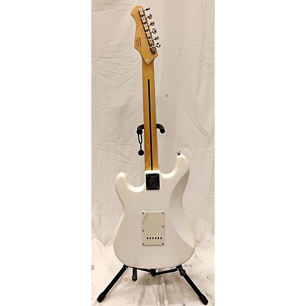 Used Honner Used HONNER SEEKER White Solid Body Electric Guitar