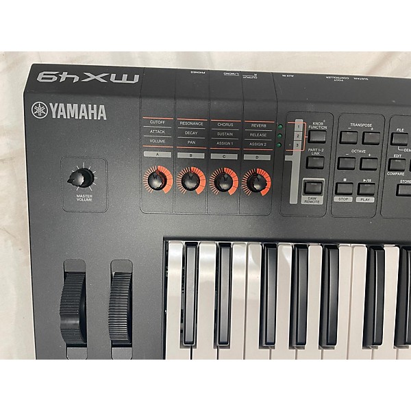 Used Yamaha Used Yamaha MX49 49 Key Keyboard Workstation