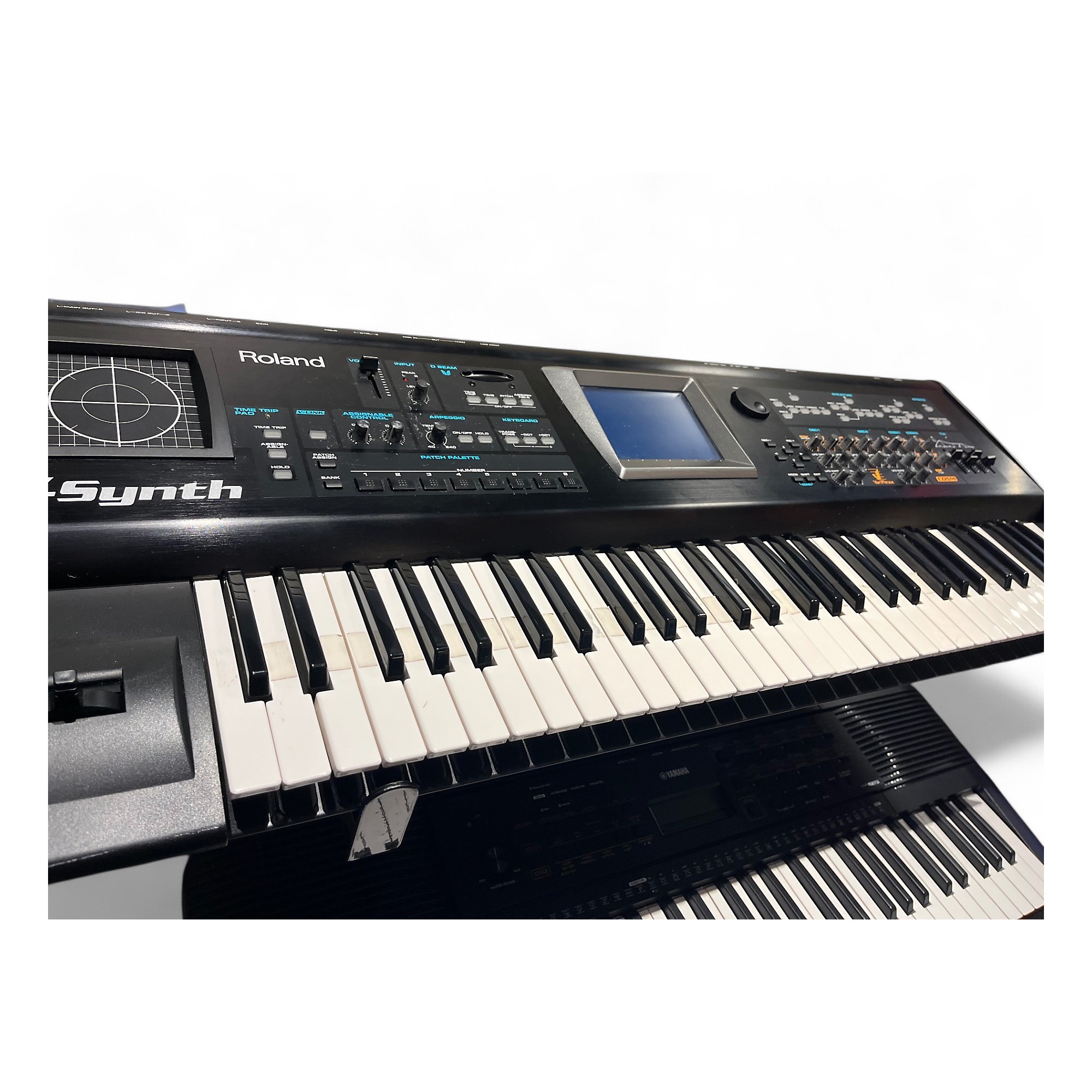 鍵盤楽器 V-Synth Synthesizer 000000120546648-00-2000x2000.jpg
